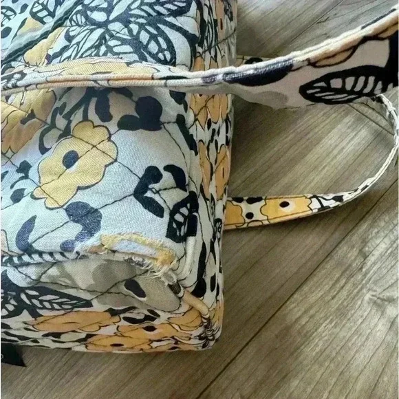 Vera Bradley 'Go Wild' Caroline Shoulder Bag Purse Black Yellow Animal Print - Picture 11 of 15